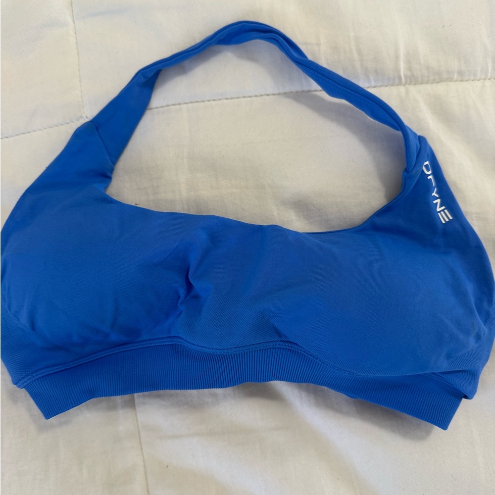 Dfyne halter sports bra